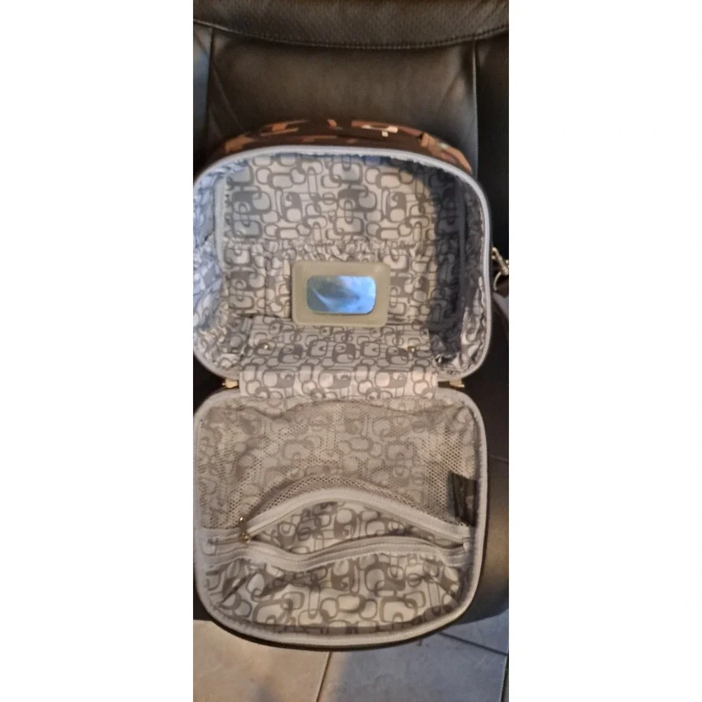 Hardshell Vanity Case | Hardside‎ Makeup Travel Overnight Bag | Traveler's Club